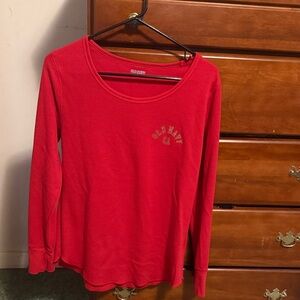 Old navy red henley size large EUC ladies Christmas red